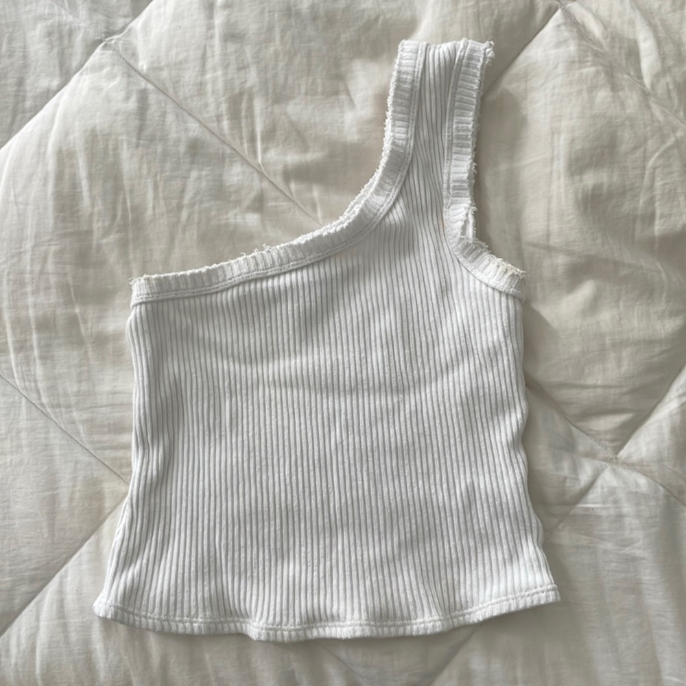 Urban Outfitters White top